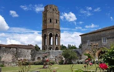 À la (re)découverte de l'abbaye Saint-Sauveur de Charroux