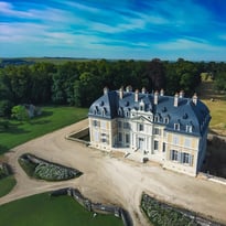 Visite guidée de l'extérieur du château du Purnon