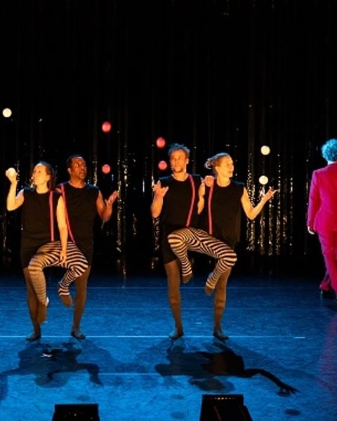 Heka (Cie Gandini Juggling)