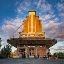 Visite commentée de l'ancien silo agricole de Monts-Sur-Guesnes