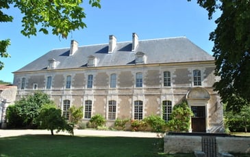Visite guidée de l'abbaye de Nouaillé