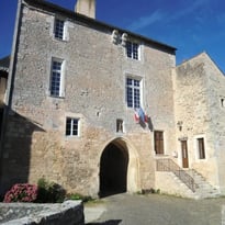 Ouverture du logis abbatial et de la crypte/sacristie