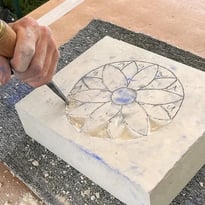 Atelier sculpture à la chapelle Saint-Jean-Baptiste de Pindray