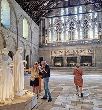 Visite sandwich « Les statues de l'Aula du Palais »